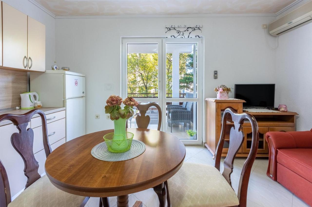 Apartments Pera Селце Экстерьер фото